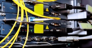 Заказать монтаж сетей в Апатитах. Обслуживание ПК, ремонт от 318 руб